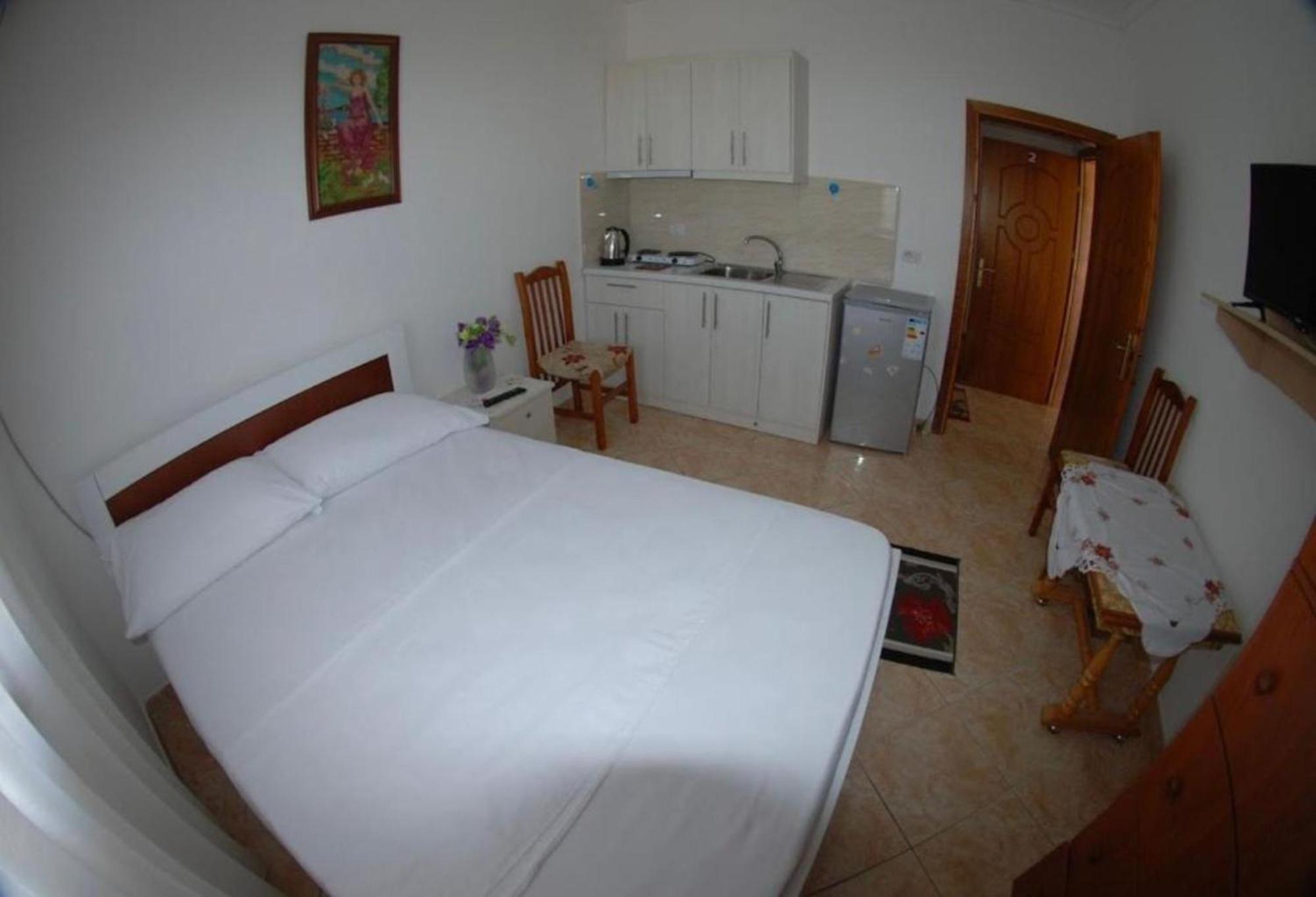 Vila Paza Sarandë Exterior foto